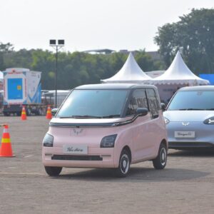 Wuling tawarkan uang muka ringan hingga hadiah mobil selama Mei 2025