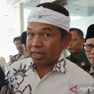 Jelang Lebaran, Dedi Mulyadi lakukan mutasi 25 pejabat, ini daftarnya