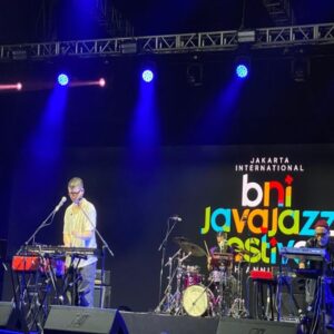 Kolaborasi Jevin Julian & Batavia Collective Bikin Penonton Java Jazz 2025 Auto Joget