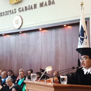 Kuliah ilmu politik: Pilihan profesi, gaji, dan peran berbagai sektor