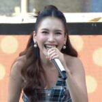 Ayu Ting Ting Goyang Bundaran HI, Konser Jakarta Dalam Warna Pecah!